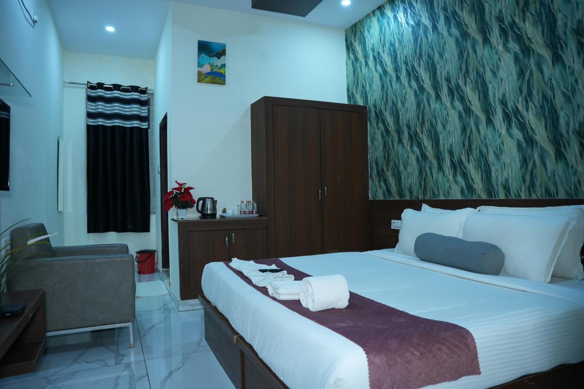 Hotel Plaza Hyderabad Airport Zone Shamshabad Exterior photo