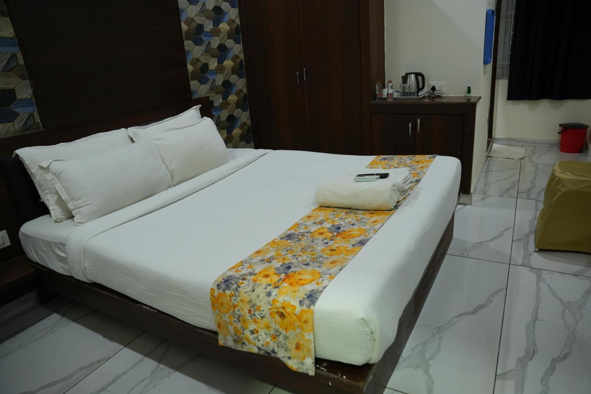 Hotel Plaza Hyderabad Airport Zone Shamshabad Exterior photo