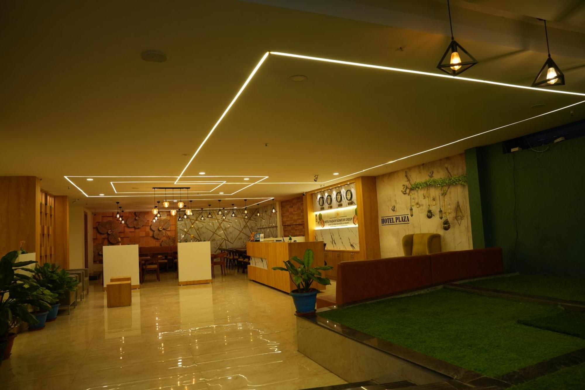 Hotel Plaza Hyderabad Airport Zone Shamshabad Exterior photo